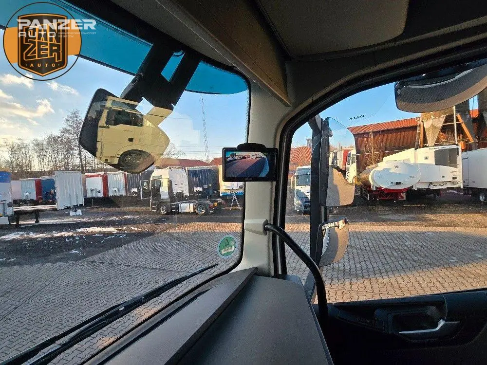 	Грузовик Volvo FH 500, 2021 год, 15 тонник, 6x2, автомобиль для перевозки контейнеров - фото 15