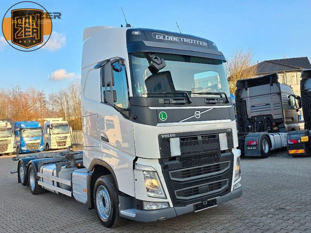 	Грузовик Volvo FH 500, 2021 год, 15 тонник, 6x2, автомобиль для перевозки контейнеров - фото