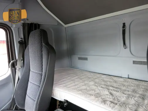 Mercedes Atego 822 L, 12/2013г, пятитонник, штора 40 м3 с гидролифтом, 2 спальника - фото 20