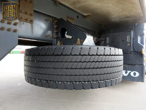 Рефрижератор Volvo FH 13.440, 2012г, фургон 48м3, г/п 15 тонн, Евро3! - фото 12