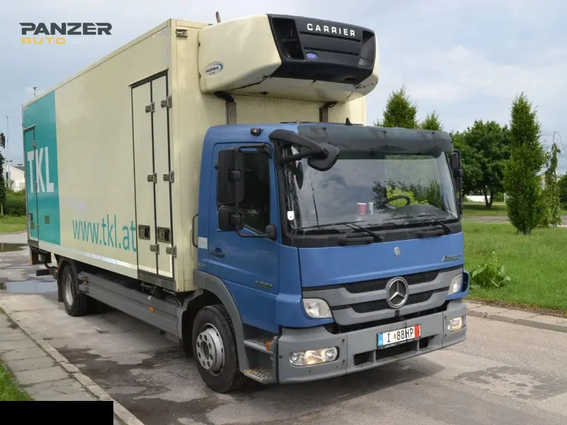 Грузовик рефрижератор Mercedes Atego 1222, 2012 год | photo 0