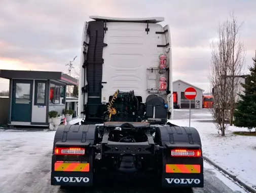 Тягач Volvo FH 460, 2016 год, 469 л.с., кабина Globetrotter XL, без пробега по РФ - фото-детальных 11